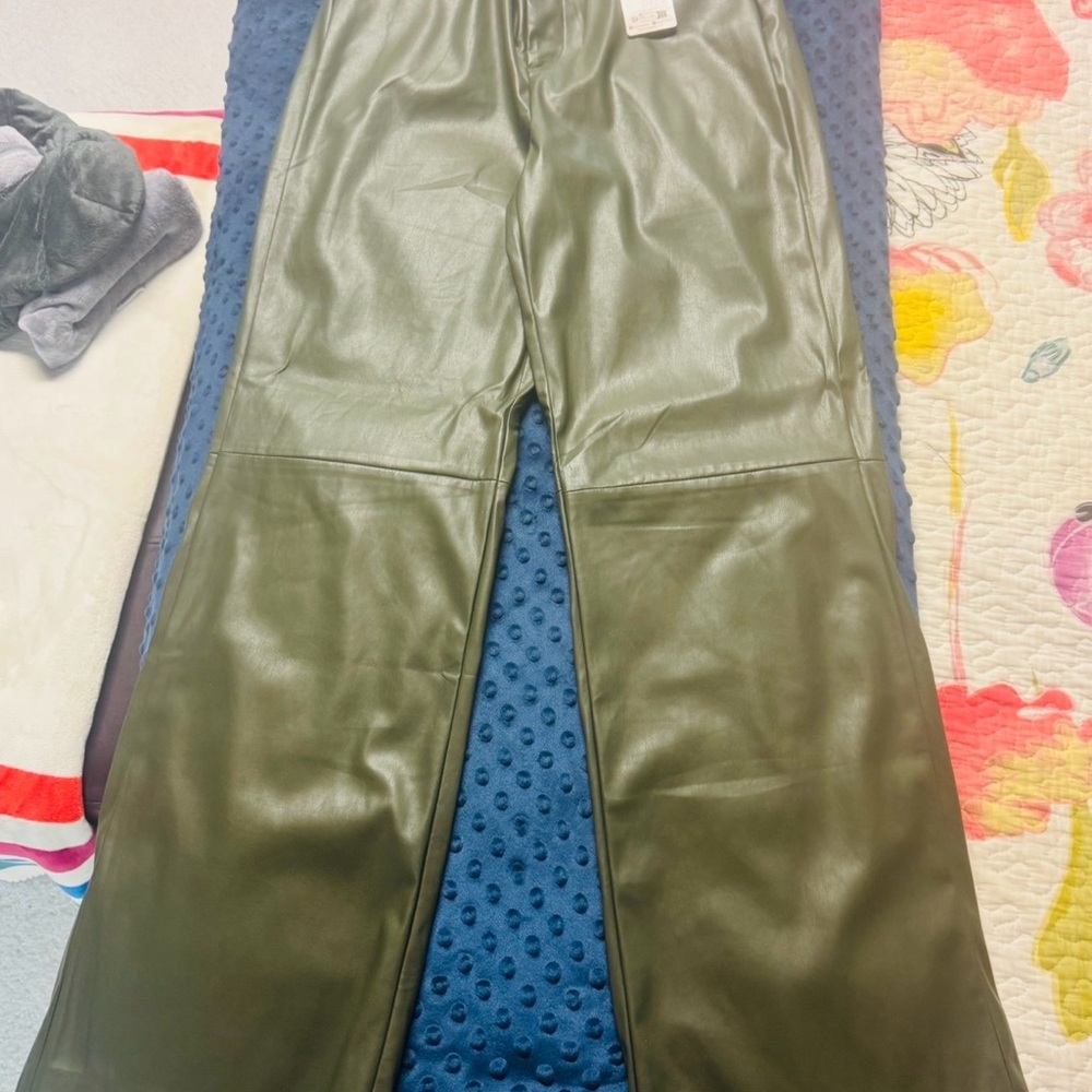 ESQUALO Olive Green Leather Pants